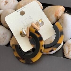 Two Tone Acrylic Round Hoop Earrings